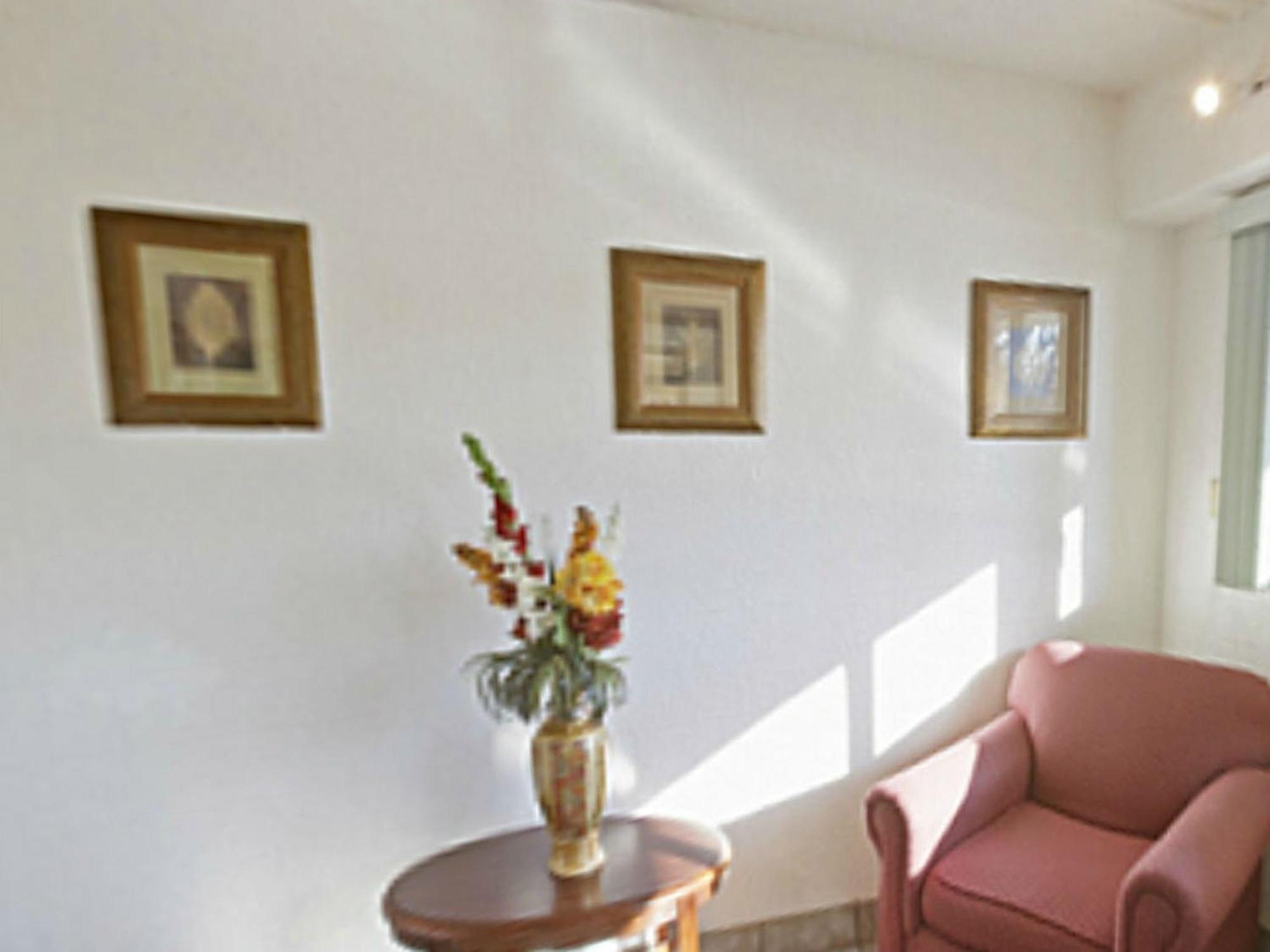 שרלוט Royal Inn מראה חיצוני תמונה